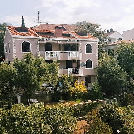 Villa Nena 헤르섹 외부 사진