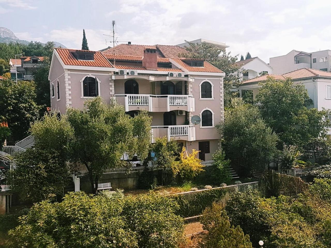 Villa Nena 헤르섹 외부 사진